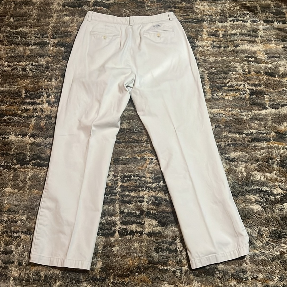 Vineyard Vines Club Pants - Picture 2 of 4